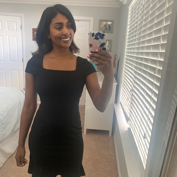 Banana Republic Dress - Size 0 - Picture 3 of 4